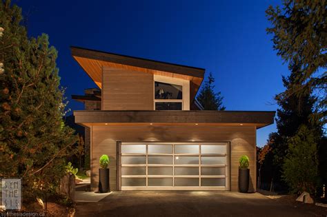 nancy-greene-way-whistler-architect-modern-garage-design - Synthesis Design