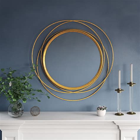 Mia 32" Round Wall Mirror, Gold - Walmart.com