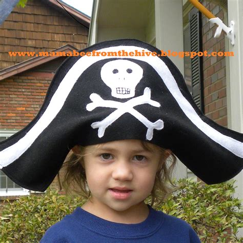 From The Hive: pirate hat tutorial