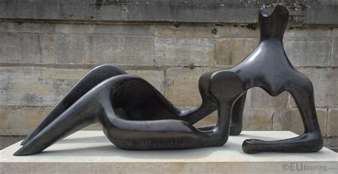 Henry Moore Reclining Figure