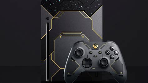 The Halo Infinite Xbox Series X Console Has A Hidden Surprise Under Black Light - GameSpot