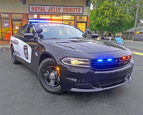 2015 Dodge Charger Pursuit Police Vehicle: View From the Other Side [Review] - The Fast Lane Car