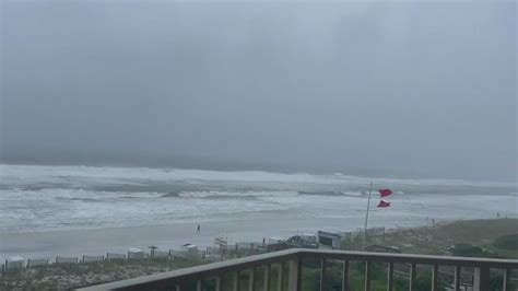 Large waves in Destin, Florida as Hurricane Ida makes landfall in Louisiana | wwltv.com