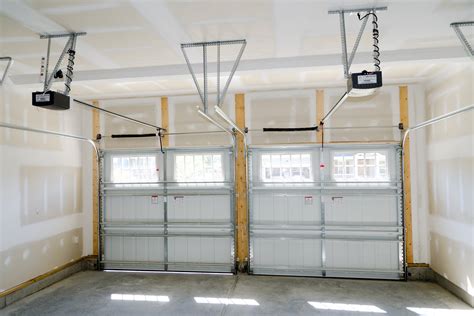 Automatic Garage Door Opener Installation | Siouxland Garage Door - Sioux City, IA