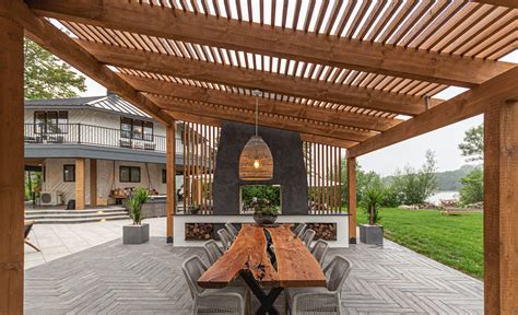 Gorgeous Michigan Outdoor Living Spaces — VENTURES