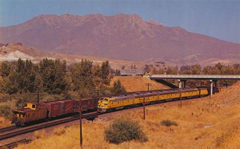 UP's "Challenger" (Train): Chicago-Omaha-Los Angeles | Union pacific railroad, Train, Union