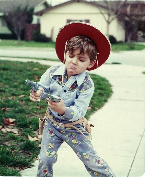 Yours truly, 1980. Mike Teavee ain't got nothin' on me. : r/OldSchoolCool