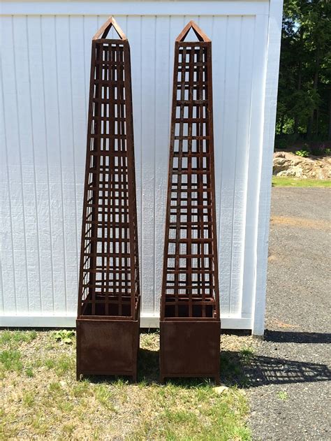 Pair of Monumental Iron Latticework Obelisks with Planters For Sale at 1stdibs