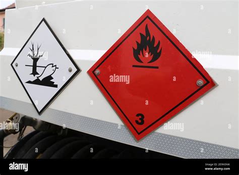 Dangerous goods sign hi-res stock photography and images - Alamy