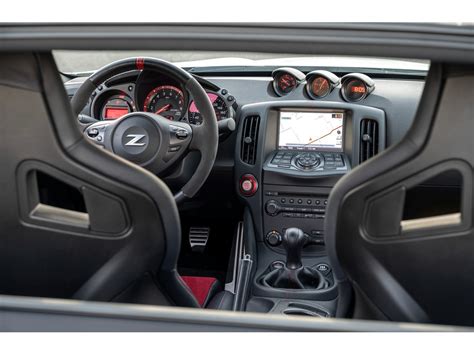 Nissan 370Z Nismo Interior