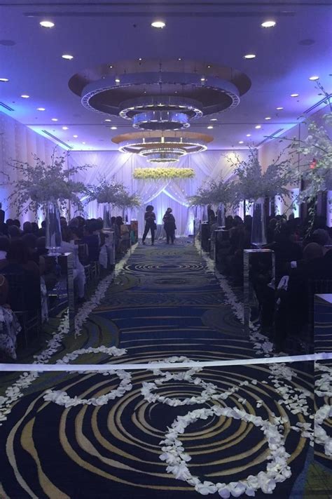 Renaissance Arlington Capital View Hotel Weddings | Get Prices for Wedding Venues in VA