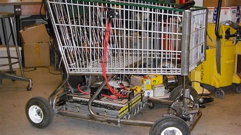 MIT Students Build a Speedy Go-Kart Out of a Shopping Cart