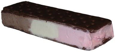 On Second Scoop: Ice Cream Reviews: Blue Bunny Neopolitan Ice Cream Sandwich