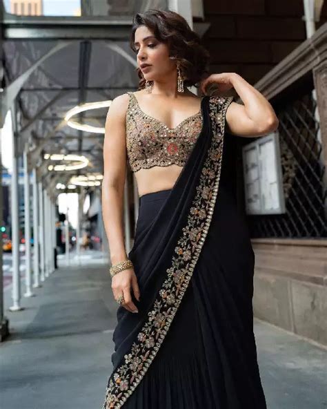 Samantha Ruth Prabhu looks mesmerising in a black and golden saree at India parade in New York ...