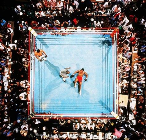 Ali vs Foreman - I somehow lived 31 years without ever seeing this photo. : r/Boxing