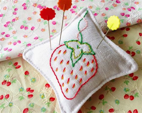 10 Free Embroidery Patterns for Beginners