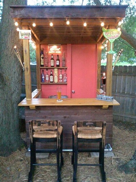 Expert Tips to DIY Your Own Backyard Bar Shed | Diy outdoor bar, Backyard bar, Bar shed