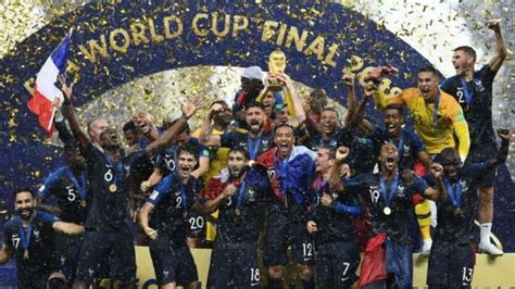 World Cup 2022: Four games a day to be played - Football BBC