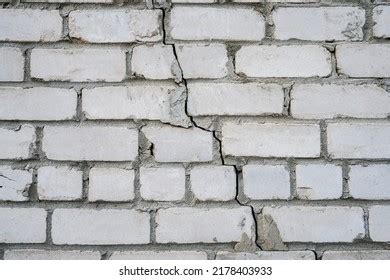 Broken Cracked Brick Wall Background Stock Photo 2178403933 | Shutterstock