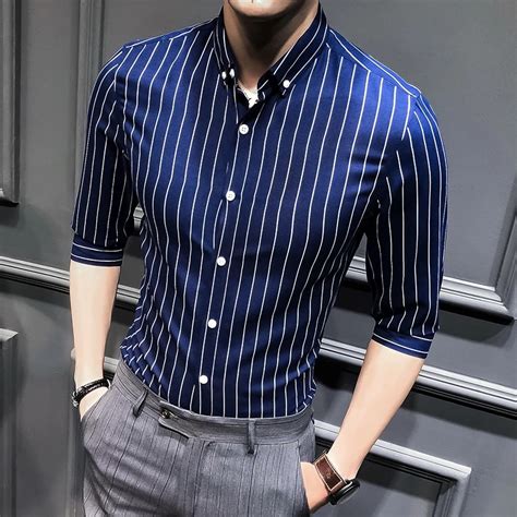 5 Benefits of Wearing a Men's Casual Shirt - ExpoShirts.com