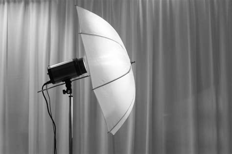 How To Use a Diffuser for Studio Photography | Skylum Blog