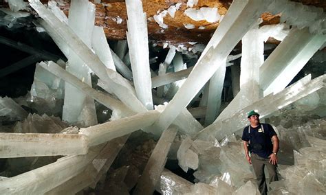 Naica Mine: Crystal caves discovered by chance in Mexico | Daily Mail Online