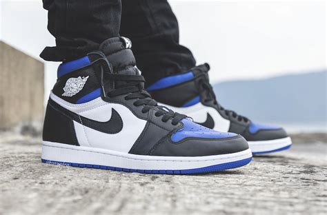 Air Jordan 1 Game Royal Toe 555088-041 Release Date - SBD