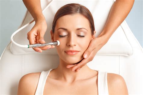 Microdermabrasion Facial - Frasada