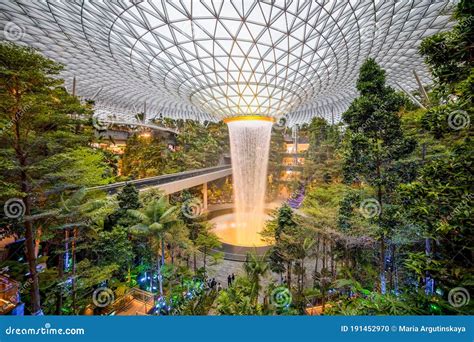 SINGAPORE - MARCH 3, 2020: Waterfall At The Shopping Center JEWEL CHANGI AIRPORT At Terminal 4 ...