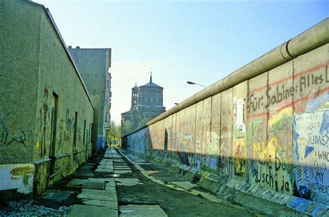 Berlin, Cold War, Berlin Wall, DDR, East Germany, GDR, Graffiti Wallpapers HD / Desktop and ...