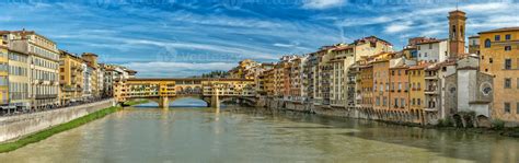 Florence Ponte Vecchio sunset view panorama landscape 17235120 Stock Photo at Vecteezy