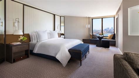 Sydney Luxury Suites & Rooms | 5-Star Hotel | Four Seasons Sydney