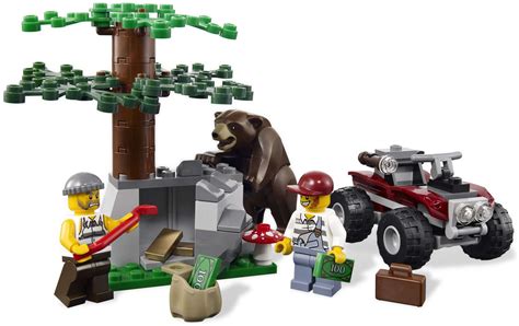 Forest Police Station LEGO Set | City - Netbricks | Rent awesome LEGO sets and save money