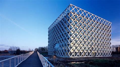 Smart Materials in Architecture - RTF | Rethinking The Future