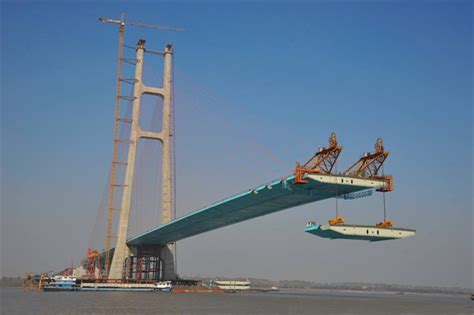 Balanced Cantilever Bridge Construction Method|Huada Heavy Industry China Manufacturer and Supplier