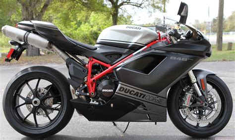 Ducati Ducati 848 EVO Corse SE - Moto.ZombDrive.COM