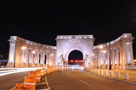 Manhattan Bridge: Story of NYC's Most Overlooked East River Span | StreetEasy