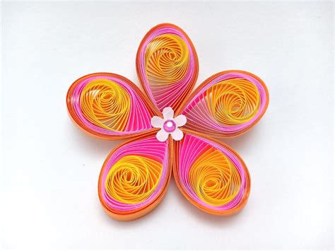 Simple Quilling Flowers