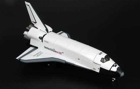 Hobby Master 1403 NASA Space Shuttle Endeavour 1/200 Scale Diecast Model - Walmart.com