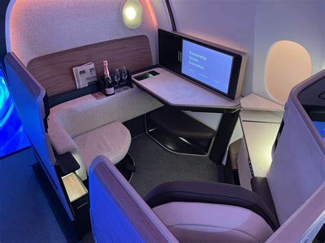 What does a five-star business class seat look like in 2023? -Runway Girl