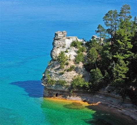 File:Miners Castle, Pictured Rocks National Lakeshore.jpg - Wikipedia, the free encyclopedia