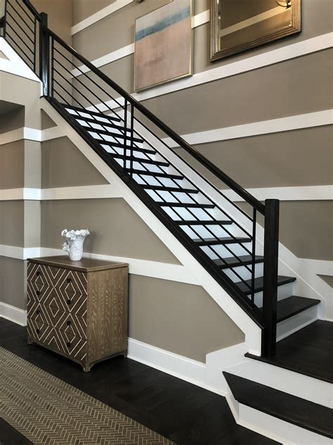 20+ Modern Iron Stair Railing – DECOOMO