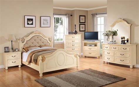 G8090A 6Pc Bedroom Set in Beige by Glory Furniture