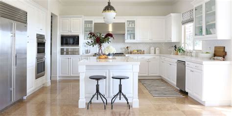 14 Best White Kitchen Cabinets - Design Ideas for White Cabinets