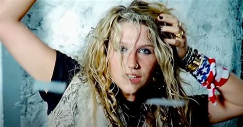 Behind the song: ''Tik Tok'' by Kesha