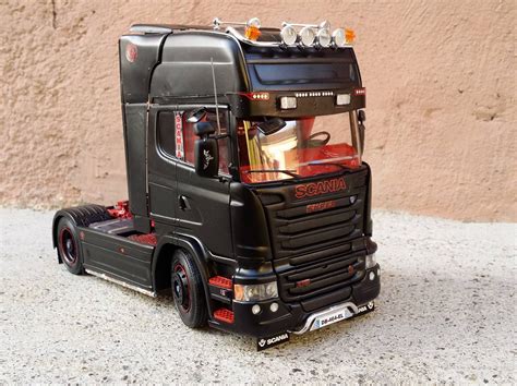 Pin by Damss Vagflrlife on Camion | Trucks, Plastic models, Scale models