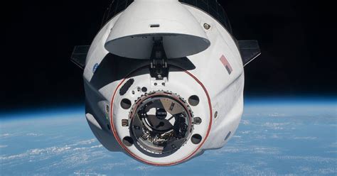 Crew Dragon versus Starliner: How the Boeing and SpaceX spacecraft compare