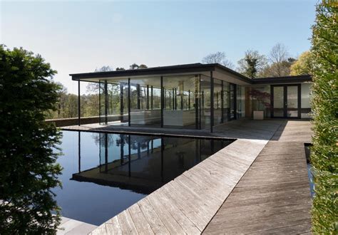 England’s Magnificent Modern Houses | Architectural Digest