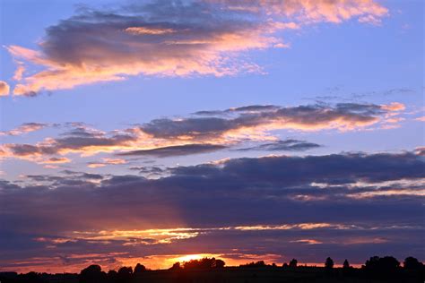 White Clouds and Blue Sky during Golden Hour · Free Stock Photo