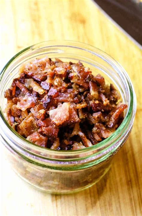 How to Make Bacon Bits (Real Bacon Crumbles) - Find out how to make bacon bits easily in the ...